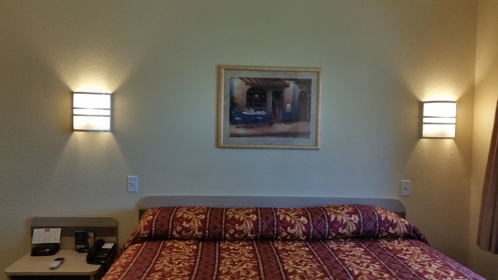 Motel 6 Humble, Tx - Houston International Airport Exterior photo